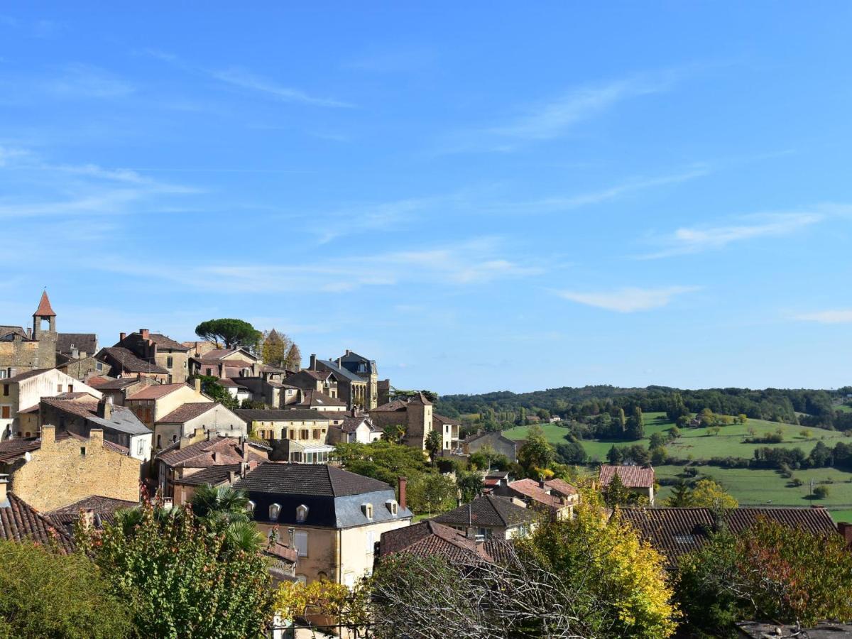 Cosy Holiday Home In Lantheuil With Garden Villefranche-du-Périgord Esterno foto