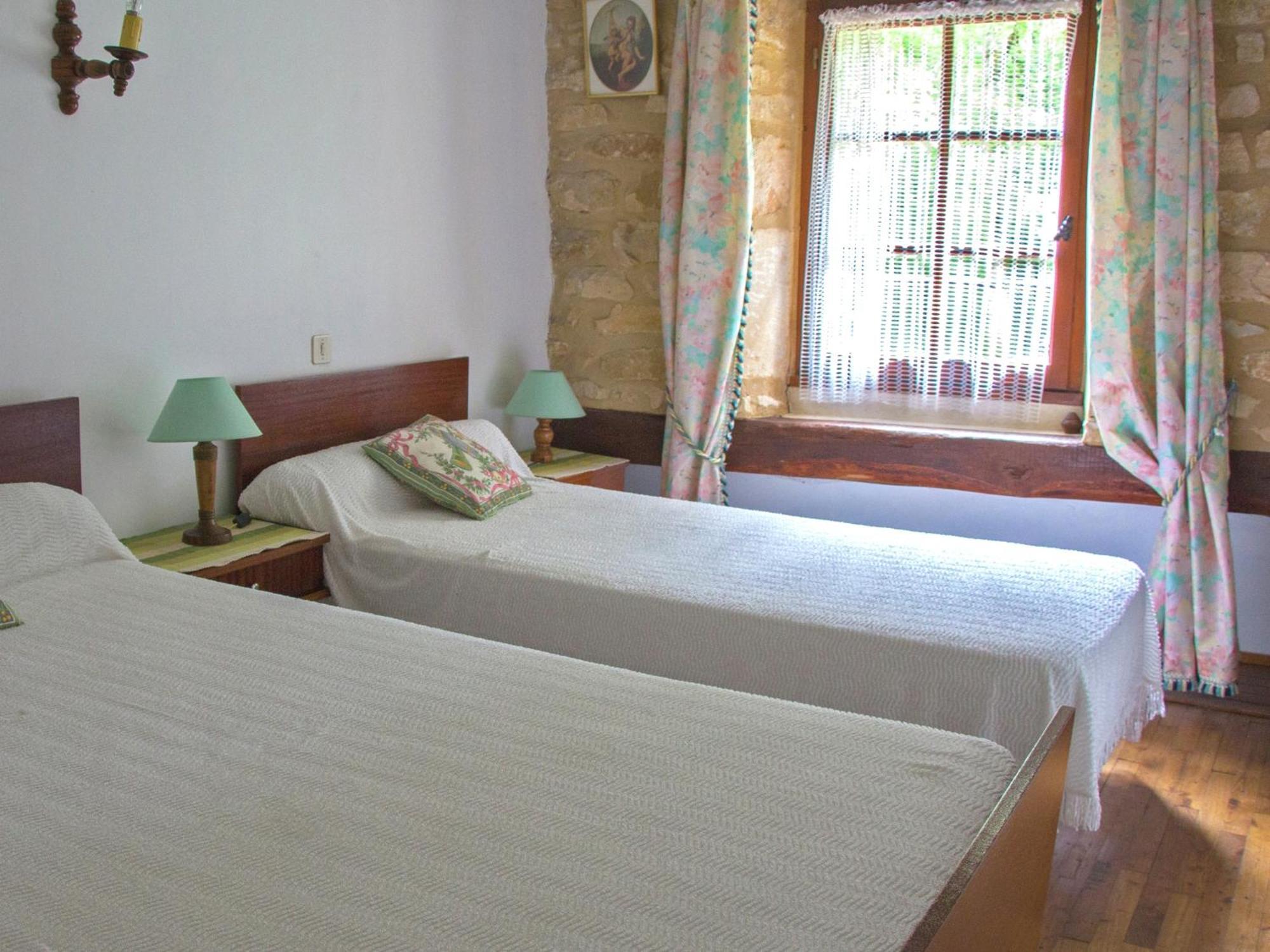 Cosy Holiday Home In Lantheuil With Garden Villefranche-du-Périgord Esterno foto