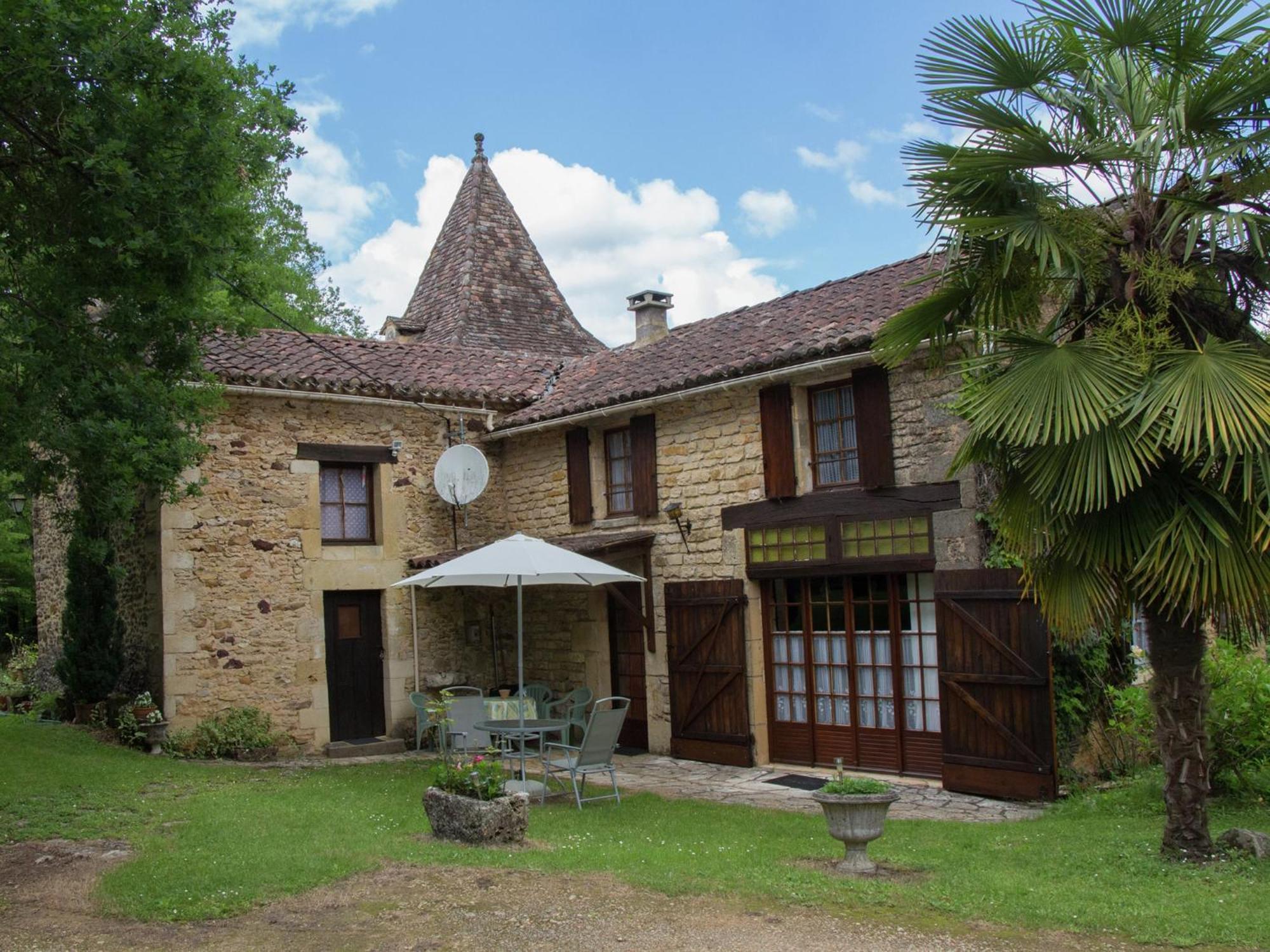 Cosy Holiday Home In Lantheuil With Garden Villefranche-du-Périgord Esterno foto