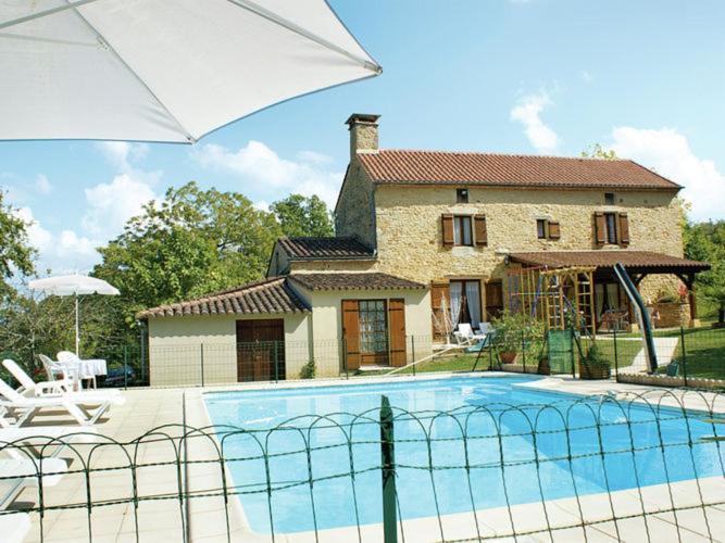 Cosy Holiday Home In Lantheuil With Garden Villefranche-du-Périgord Esterno foto